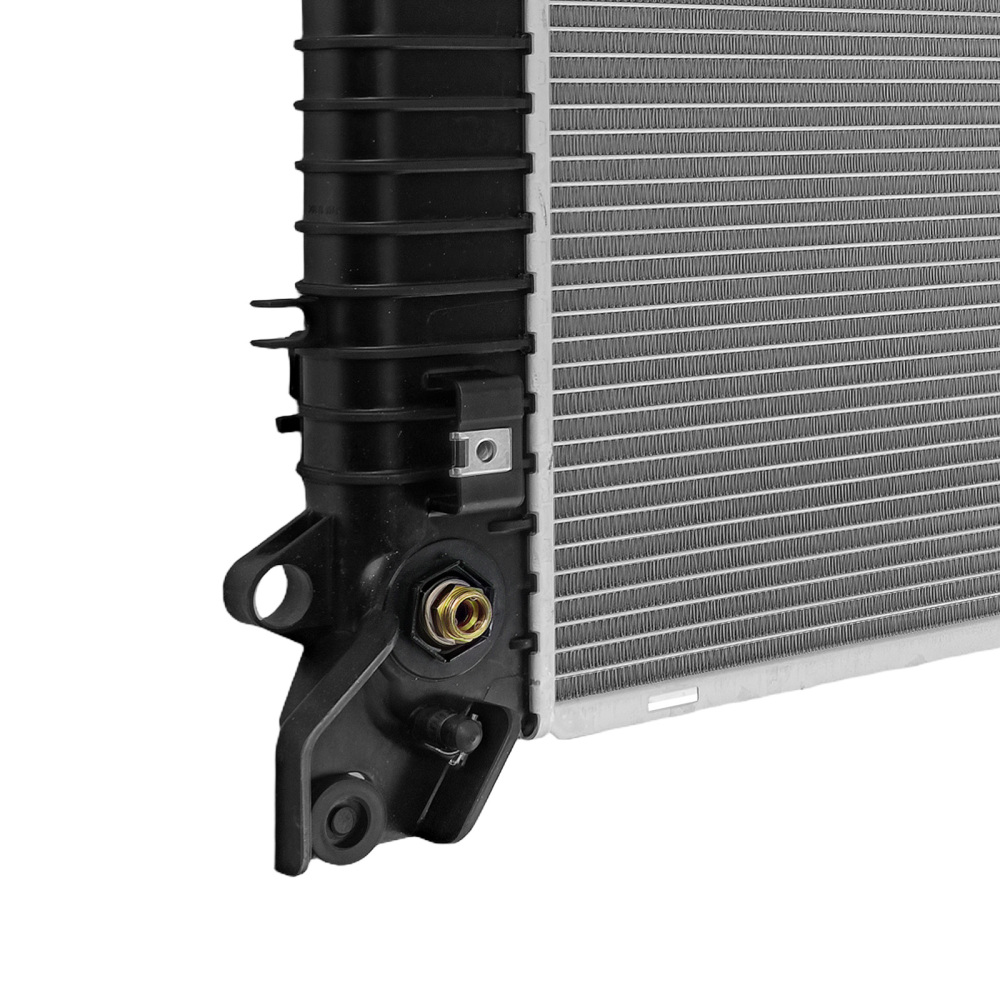 1-Row Aluminum Radiator compatible for Chevy Silverado/Sierra 1500 4.3L V6 2014-18 84208890