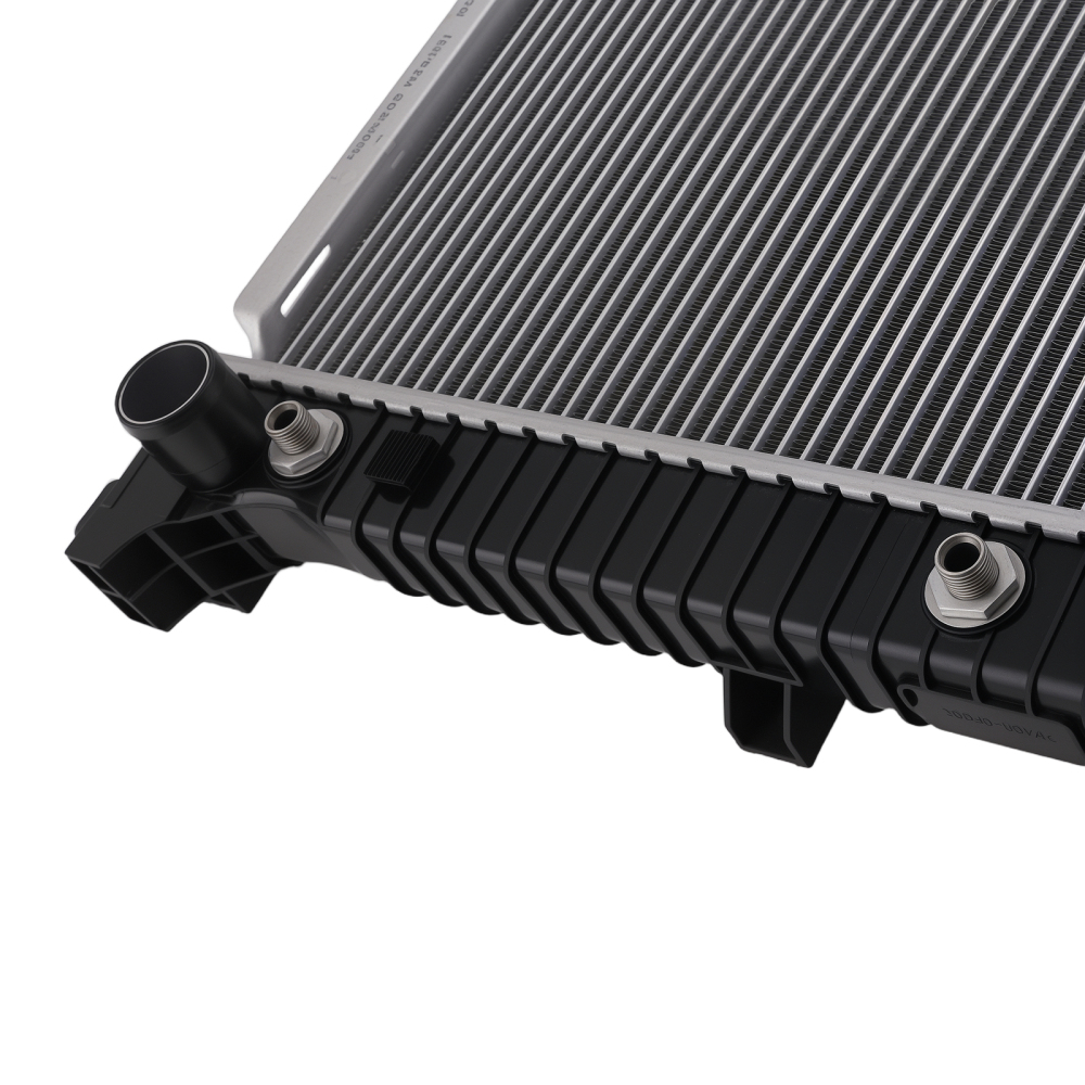 Aluminum Radiator compatible for Freightliner Sprinter 2002-2006 2.7 AT 2796 A9015003800