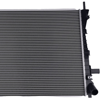 Aluminum Core Radiator compatible for Lincoln Town Car Crown Victoria 4.6L CU2610 2003-2005