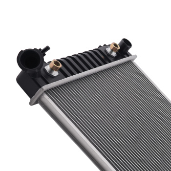Aluminum Engine Radiator compatible for Buick Century 1992-1996 52458474 CU1340