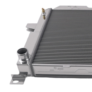 4 Row Radiator compatible for Ford F-Series F150 F250 F350 Bronco V8 1983-1997 CC1451