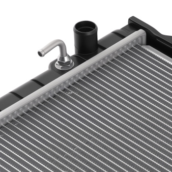 Aluminum Coolant Radiator compatible for Toyota Tacoma 2.4L 2.7L 3.4L 95-04 1778C CU1778