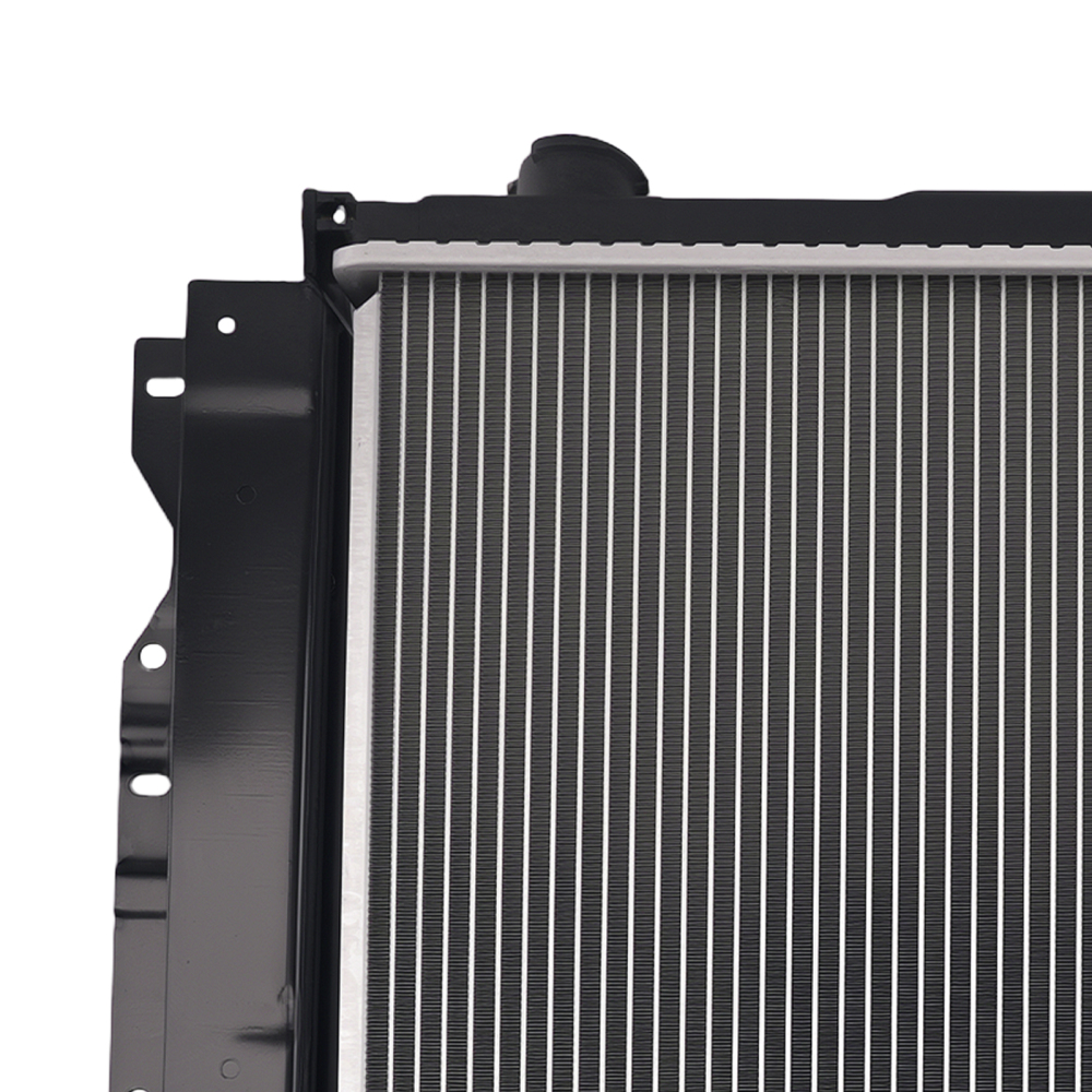 Aluminum Radiator compatible for Jeep Wrangler Rubicon/Unlimited 2003-2006 CU2101
