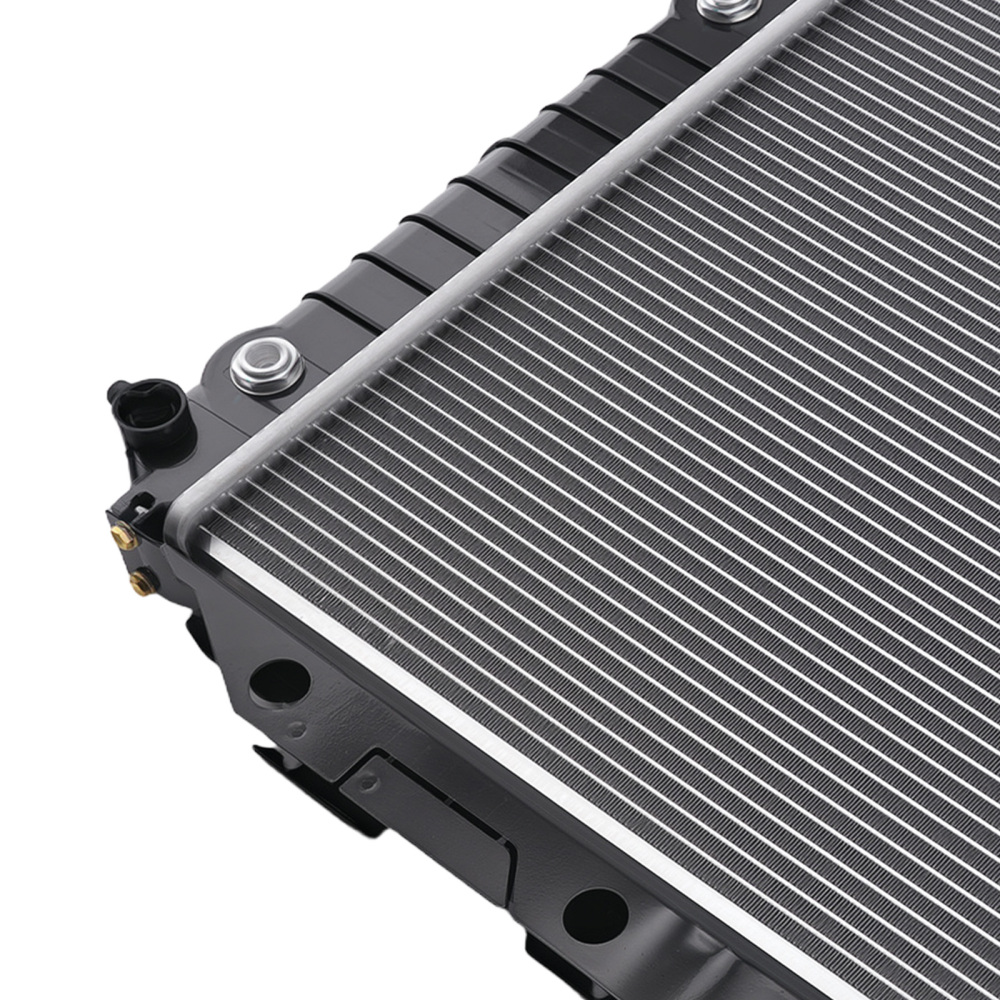 Aluminum Radiator compatible for Jeep Wrangler Rubicon/Unlimited 2003-2006 CU2101