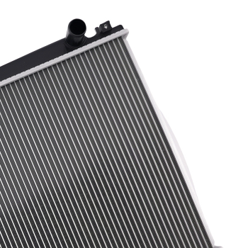 Aluminum Coolant Radiator compatible for Toyota Sienna 3.0L 1998-2003 164000A072