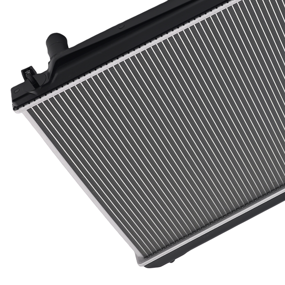 Aluminum Coolant Radiator compatible for Toyota Sienna 3.0L 1998-2003 164000A072