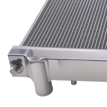 3 Row Engine Radiator compatible for Ford F-250 Super Duty 1999-2004 CU2171