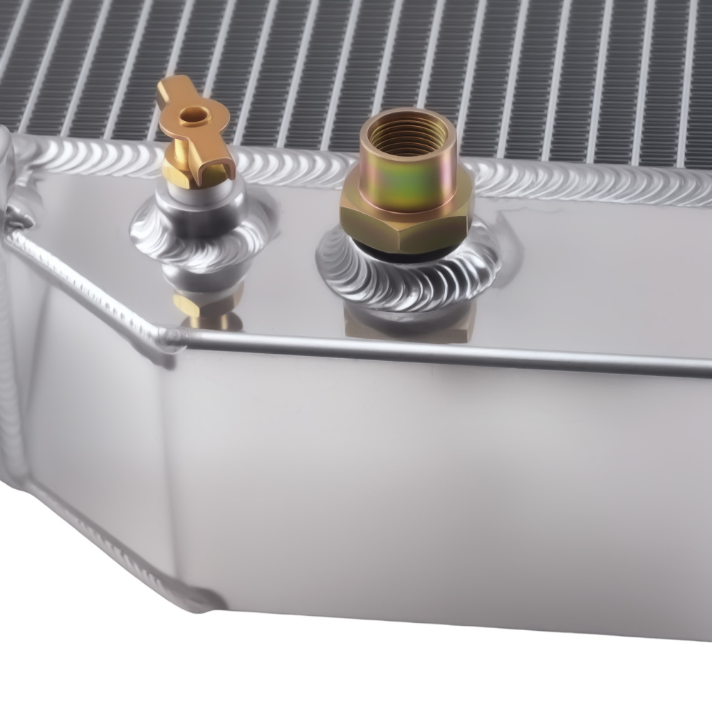 3 Row Engine Radiator compatible for Ford F-250 Super Duty 1999-2004 CU2171