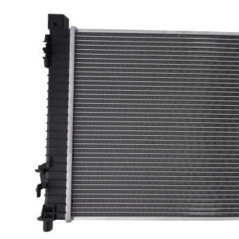 Aluminum Radiator compatible for Mercedes C230/C240/C320 2001-2007 802337 AT Transmission