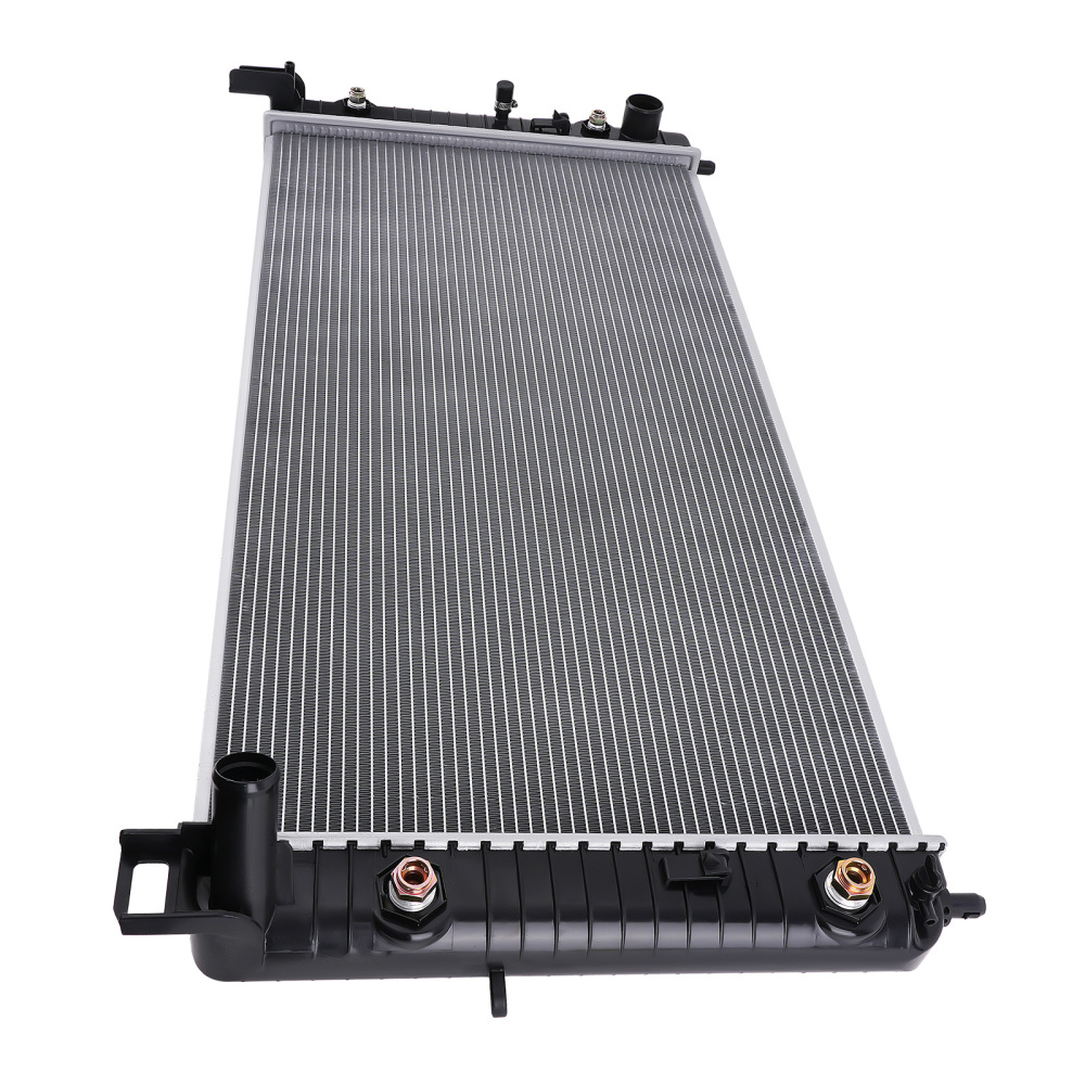 8.1L Engine Radiator compatible for Chevy Silverado 2500 3500 compatible for Sierra 2001-02 52401619
