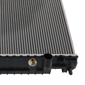 Aluminum Cooling Radiator compatible for GMC Envoy 5.3L V8 2003-09 RAD2563