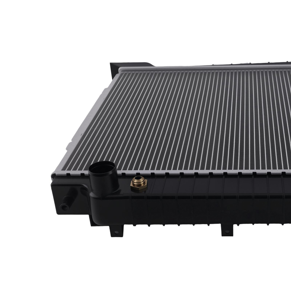 Aluminum Core Radiator compatible for Ford Expedition 4.6L 5.4L 2003-2004 Q2609