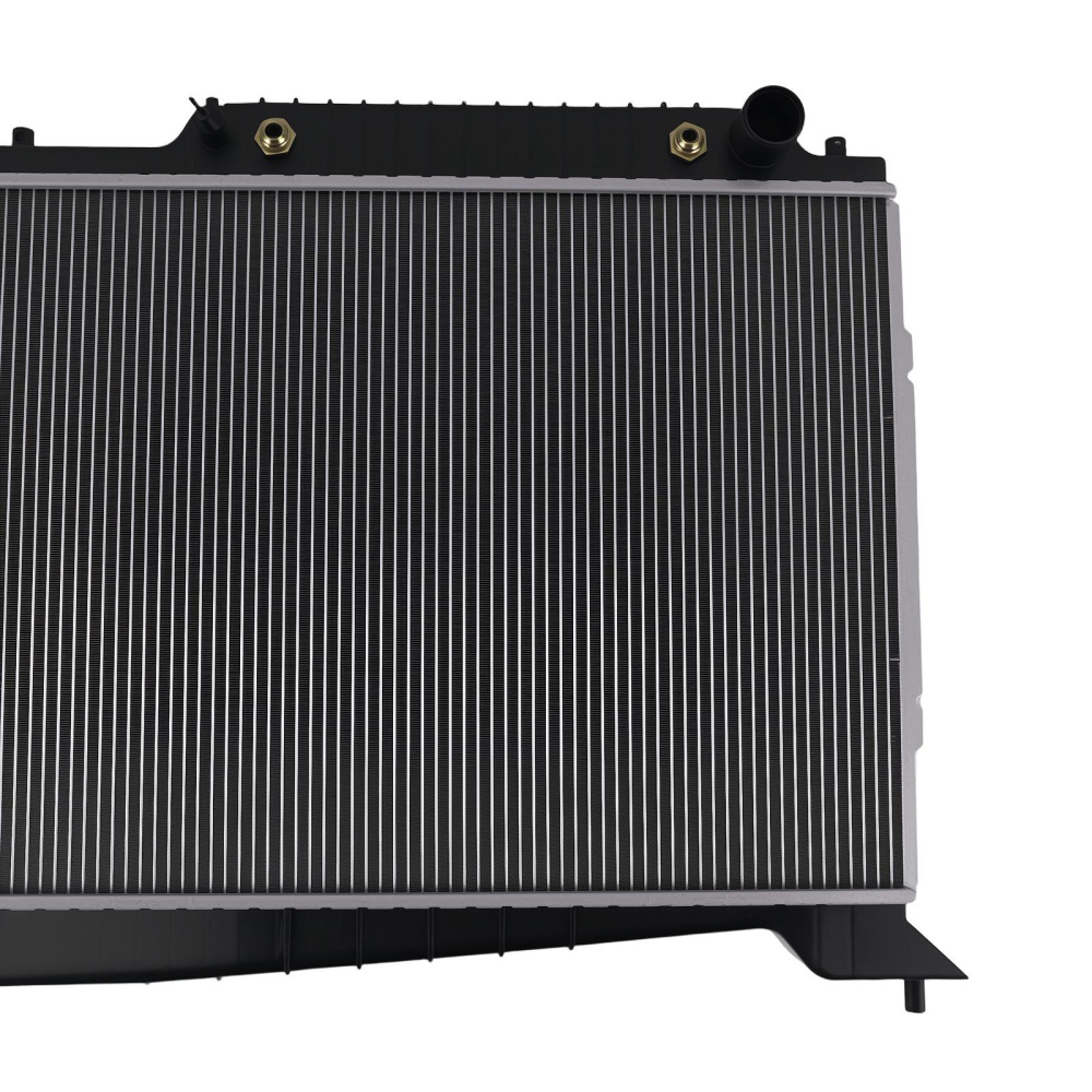 Aluminum Core Radiator compatible for Ford Expedition 4.6L 5.4L 2003-2004 Q2609