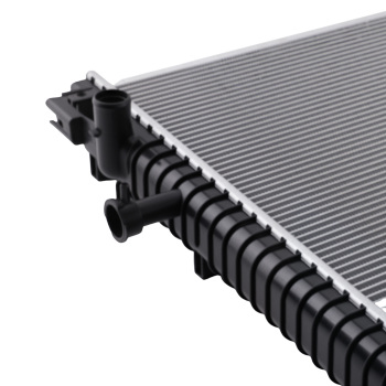 Aluminum Coolant Radiator compatible for Nissan Armada Titan 5.6L 2004-2015 21460ZC00A