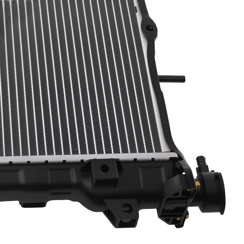 Aluminum Cooling Radiator compatible for Chrysler TownCountry 2005-2007 4677692AA CU2795