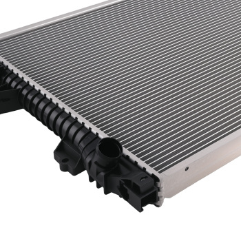 Aluminum AT Radiator compatible for Volvo XC90 2003-2014 2.5L 2.9L 3.2L 31293550