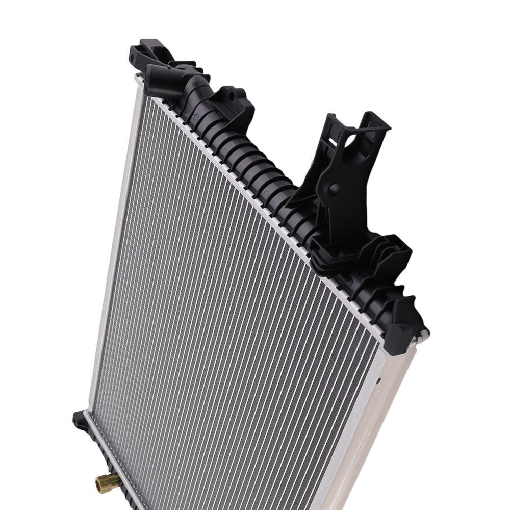 Aluminum AT Radiator compatible for Volvo XC90 2003-2014 2.5L 2.9L 3.2L 31293550
