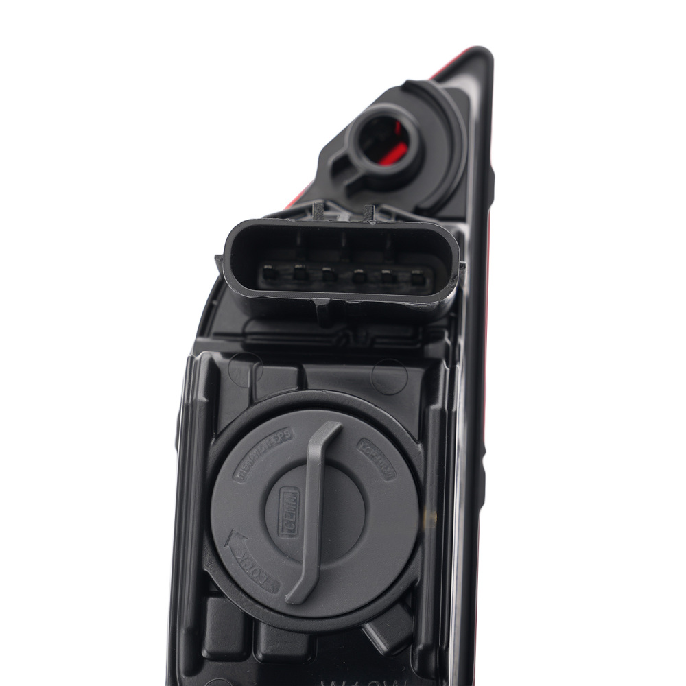 Left Rear Bumper Lightfor compatible for Audi Q5 2018-2021 80A945069A HalogenTail Lights 