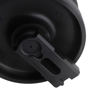 Front Idler compatible for Kubota Skid Steer Loader SVL75-2 SVL90 SVL95-2 V0611-22100