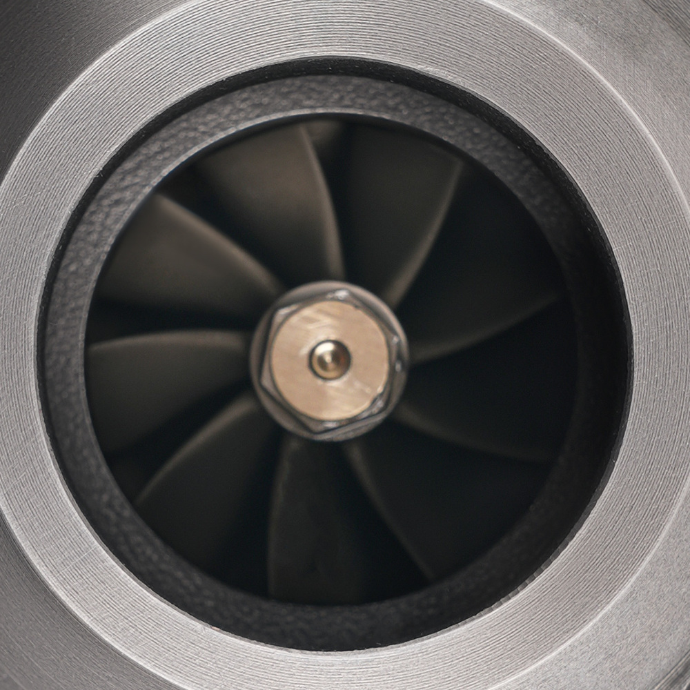 Turbo compatible pour Ford Focus II Turnier Mondeo 2.0 TDCi 81-100KW 2004-2012 753847