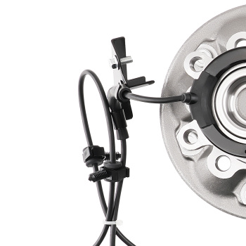 2x Front Left Right Wheel Hub Assembly compatible for GMC Canyon 2004-2008 BR930702