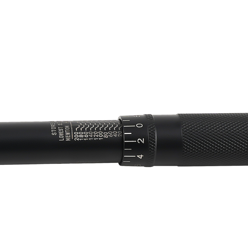 Chiave a torcia 20-200Nm con segnale di clic per veicoli precisione +/-4%