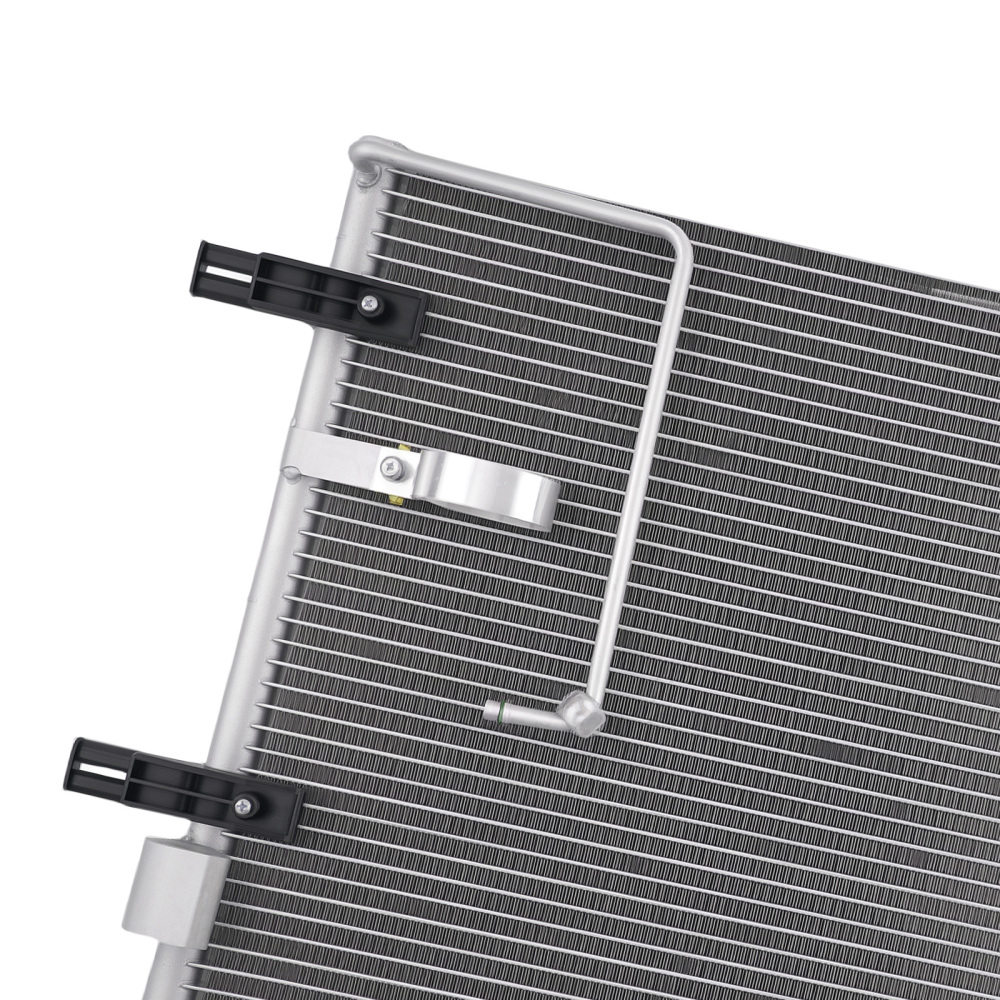 Front compatible for AC Condenser compatible for Holden Commodore VY Ute LS1 5.7L 225kW 2002-2003 92145764