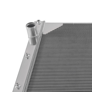 3 Row Aluminum Radiator compatible for Freightliner M2 106 Tractor 2008-2015 CX008001