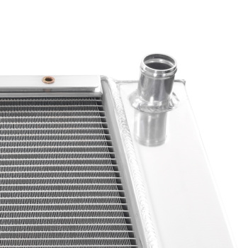 4-Row Aluminum Radiator compatible for Bobcat 642 642B 643 722 742 743 Skid Steer 6571713